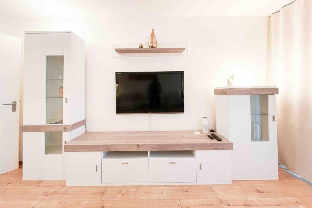 Luxury Home Cinema 2R Apt + Balcony / 65M² ライプツィヒ エクステリア 写真